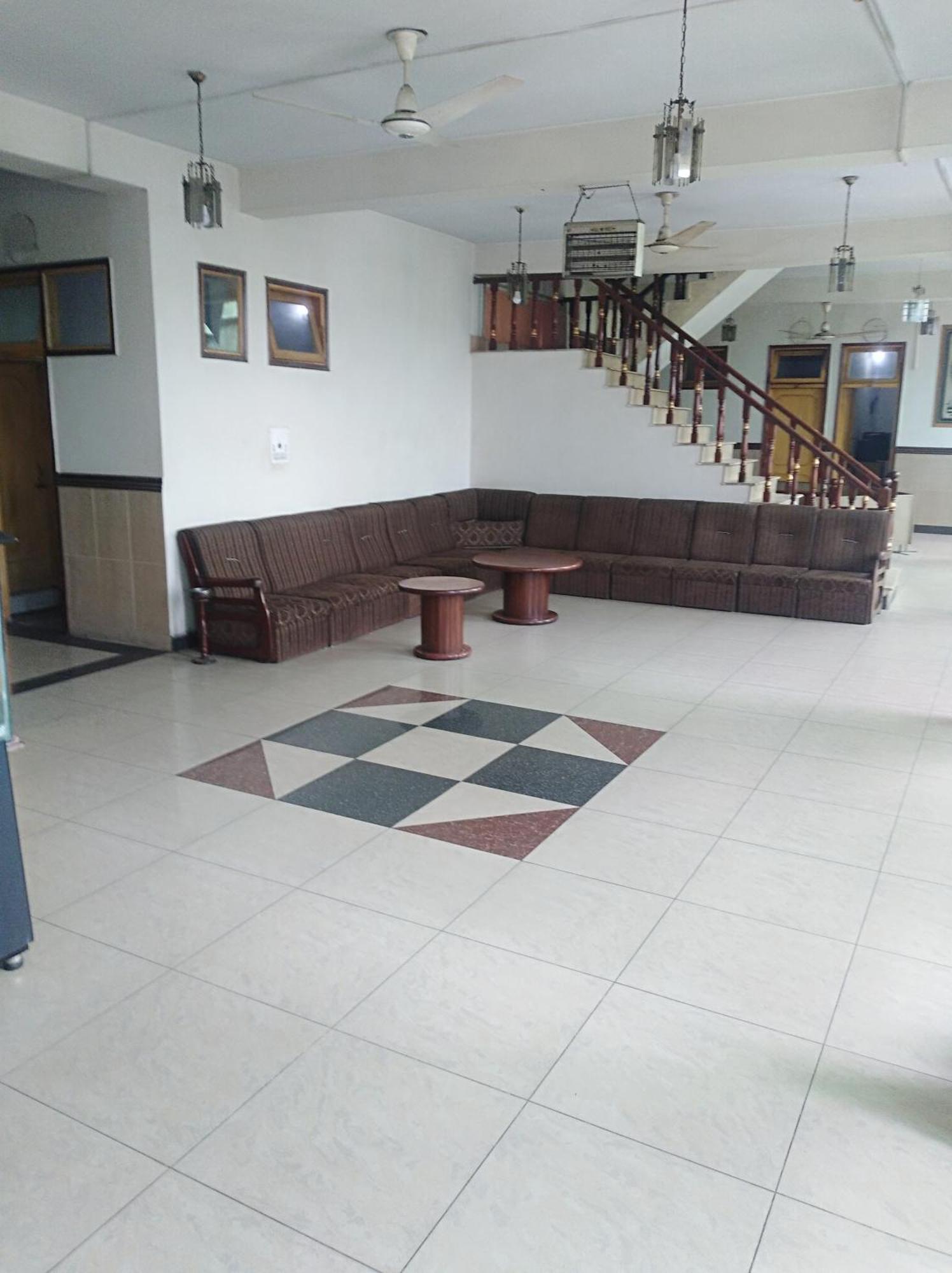 Hotel Al-Habib Islamabad Exterior photo